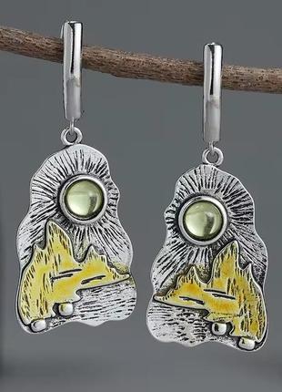 Серьги в ретро фольк стили горы