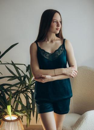 В цветах пижама велюр