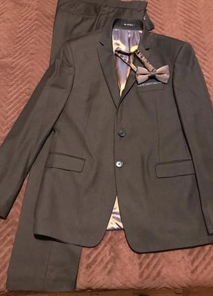 Мужской стильный классический костюм gootelli slim fit