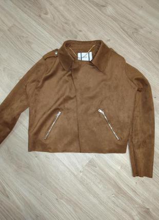 Замшевая коричневая куртка