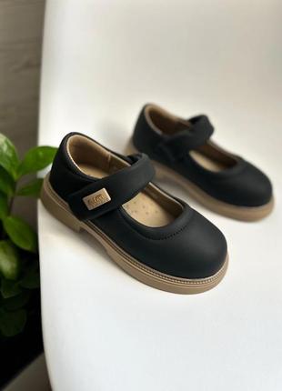 Стильные туфельки для красавиц 👑
изготовлены из матовой экокожи