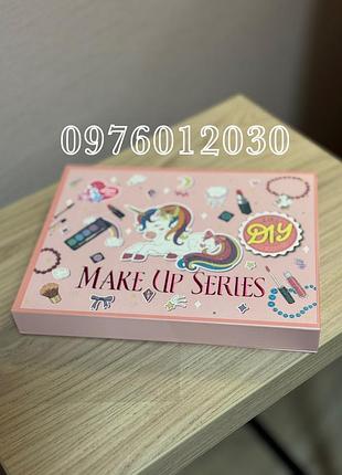 Детские тени для макияжа оптом