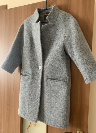 Шерстяное пальто весна-осень