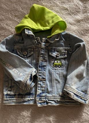 Джинсова куртка
