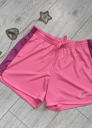 Шорты nike оригинальные шорты брендовые шорты размер s