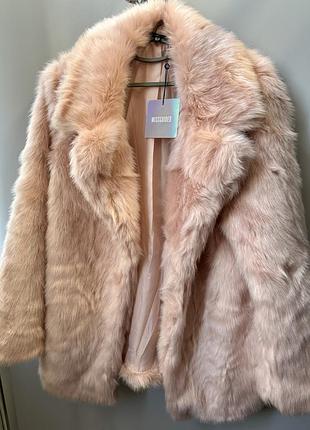 Брендова missguided еко шуба коротка пухнаста рожева пудра