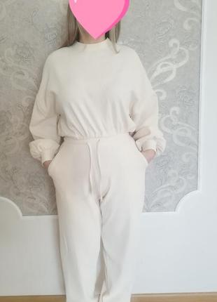 Стильний костюм рубчик