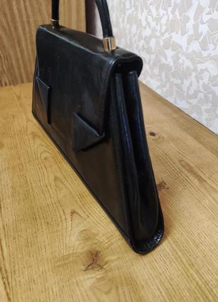 Сумочка келлы пирамида kuhn model. 4