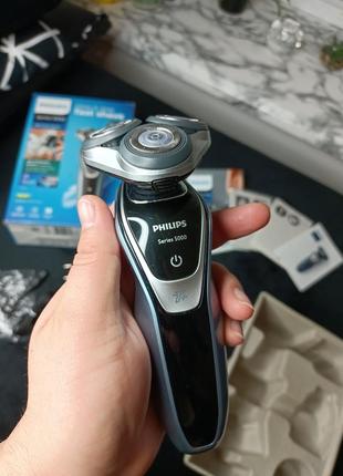 Электробритва philips