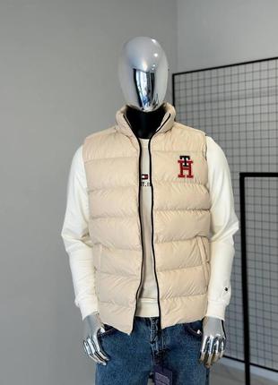 Топова чоловіча жилетка tommy hilfiger