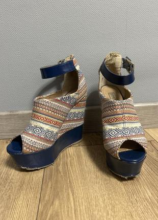 Босоножки steve madden