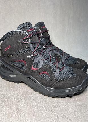 Треккинговые ботинки lowa 1968x gore-tex mid