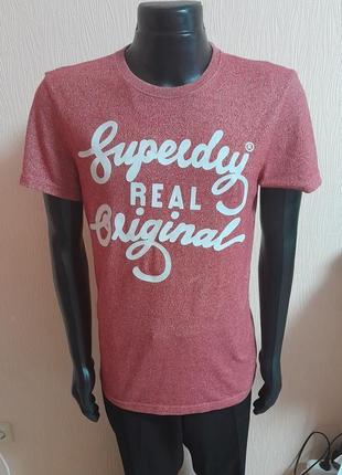 Шикарная футболка красного цвета с ярким силиконовым принтом superdry made in turkey3 фото