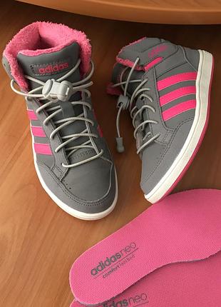 Кросівки adidas neo 31 р.