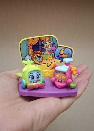Фігурки mojipops 8