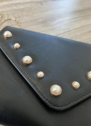 Красивая вечерняя сумка клач с жемчужинами