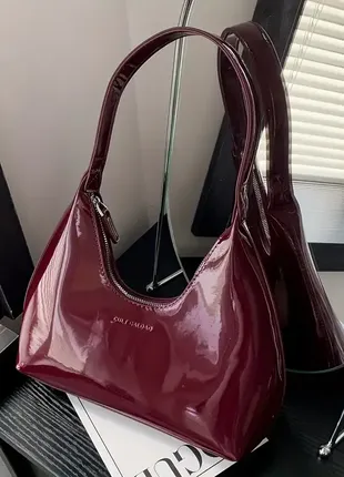 Стильная сумка.