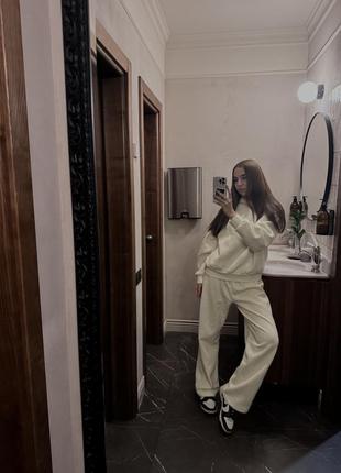 Спортивный костюм zara