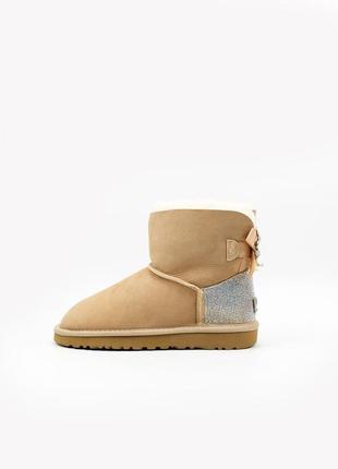 Жіночі бежеві уггі ugg w mini bailey bow ii