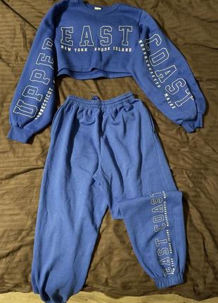 Спортивный костюм