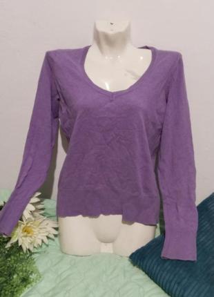 Свитер цвет сирени