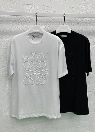 Футболка черная или белая loewe