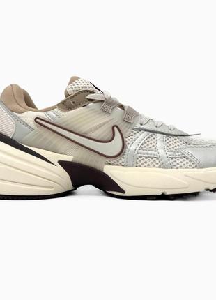Кроссовки nike v2k runtek light brown2 фото