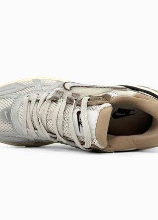 Кроссовки nike v2k runtek light brown4 фото