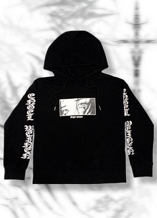 Худи с аниме принтом.
