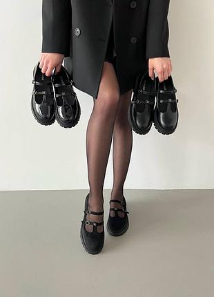 Женские стильные туфли лоферы