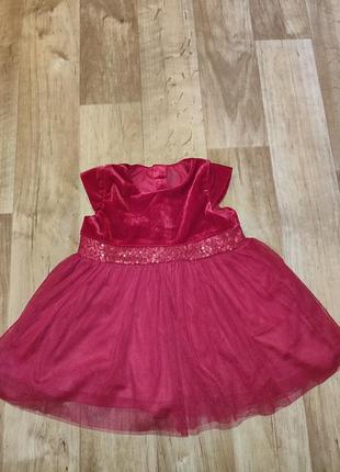 Платье на 6 месяцев