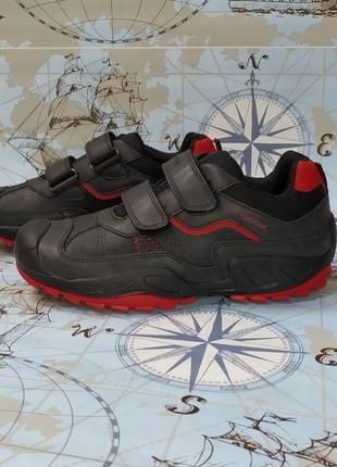 Отличные кроссовки geox savage, оригинал