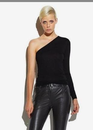 Асимметричный джемпер, лонгслив, топ черный, на одно плечо, вырез и завязка внизу, черный, один длинный рукав