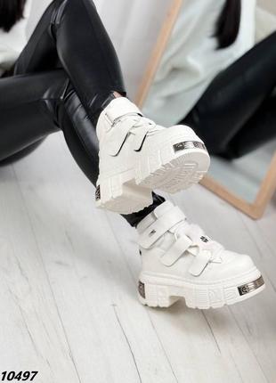 Ботинки женские 9