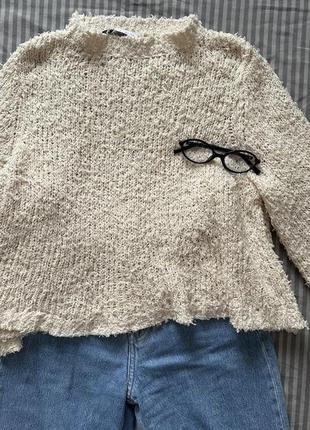 Красивый свитер