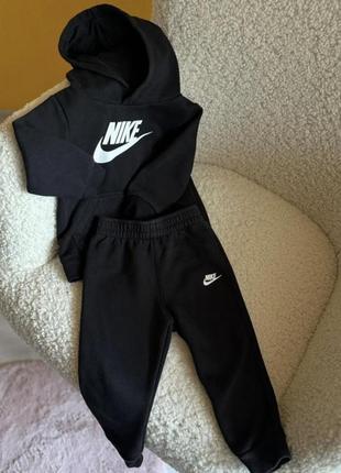 Спортивный костюм nike