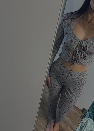 Пижама 3в1 комплект от savage fenty новый