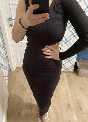 Коричневое асимметричное трикотажное платье с вырезами zara