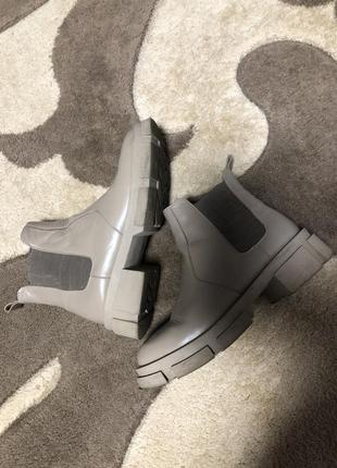 Ботинки женские