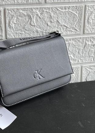 Сумка женская маленькая calvin klein.