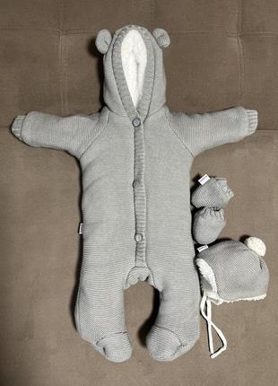 Продам теплий комбінезон на виписку 62 розмір