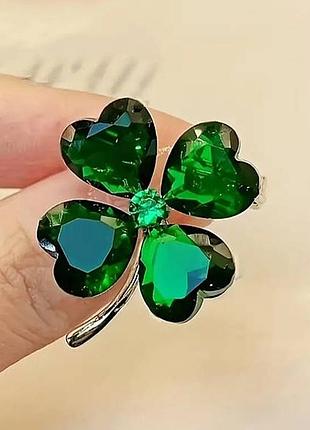Брошь клевер, размер 3 см * 2,5 см