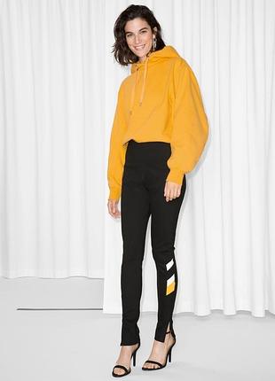 &other stories плотные эластичные брюки -лосины