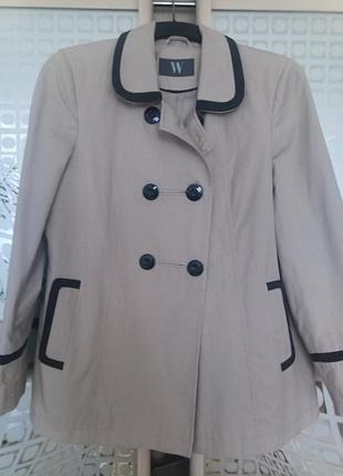 Піджах - вітровка..розмі 14(48). жіноча.