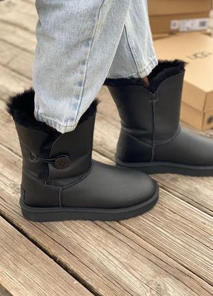 Женские чёрные угги ugg button black leather