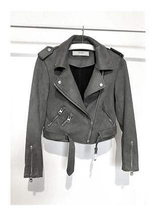 Xs zara косуха под замшу темно-серая женская короткая прямая