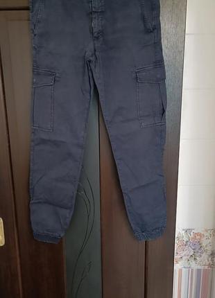 Джинсы джоггеры liu jo