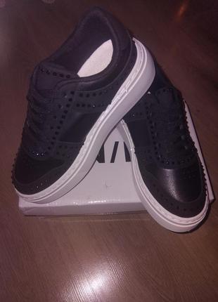 Женские кроссовки кеды