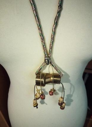 Подвеска хендмейд винтаж текстиль металл -креативное украшение на шею