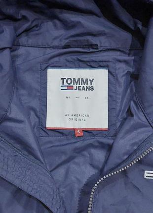 Мужская легкая ветровка tommy hilfiger tommy jeans classics jacket 5